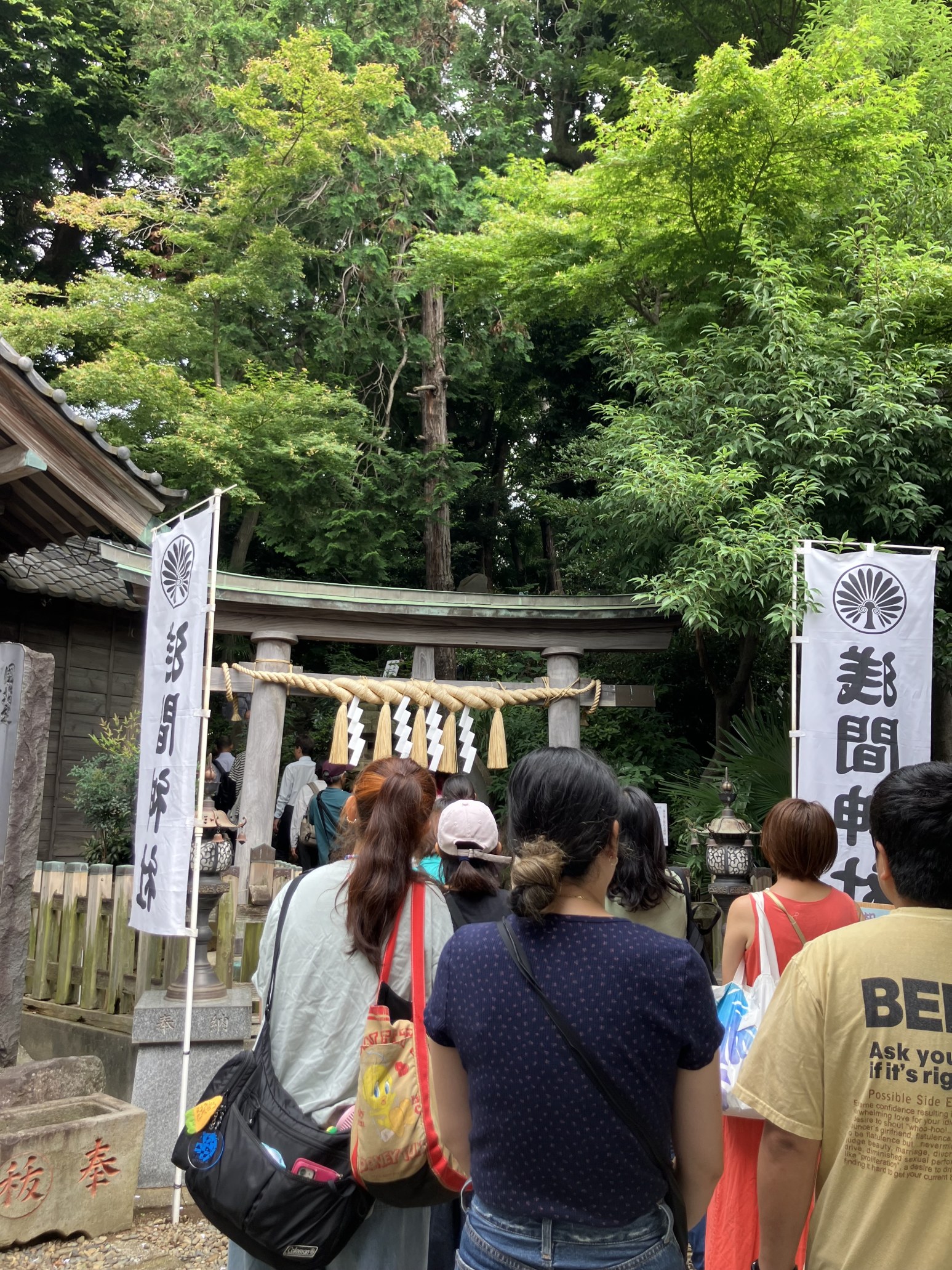 浅間神社富士塚の山開き